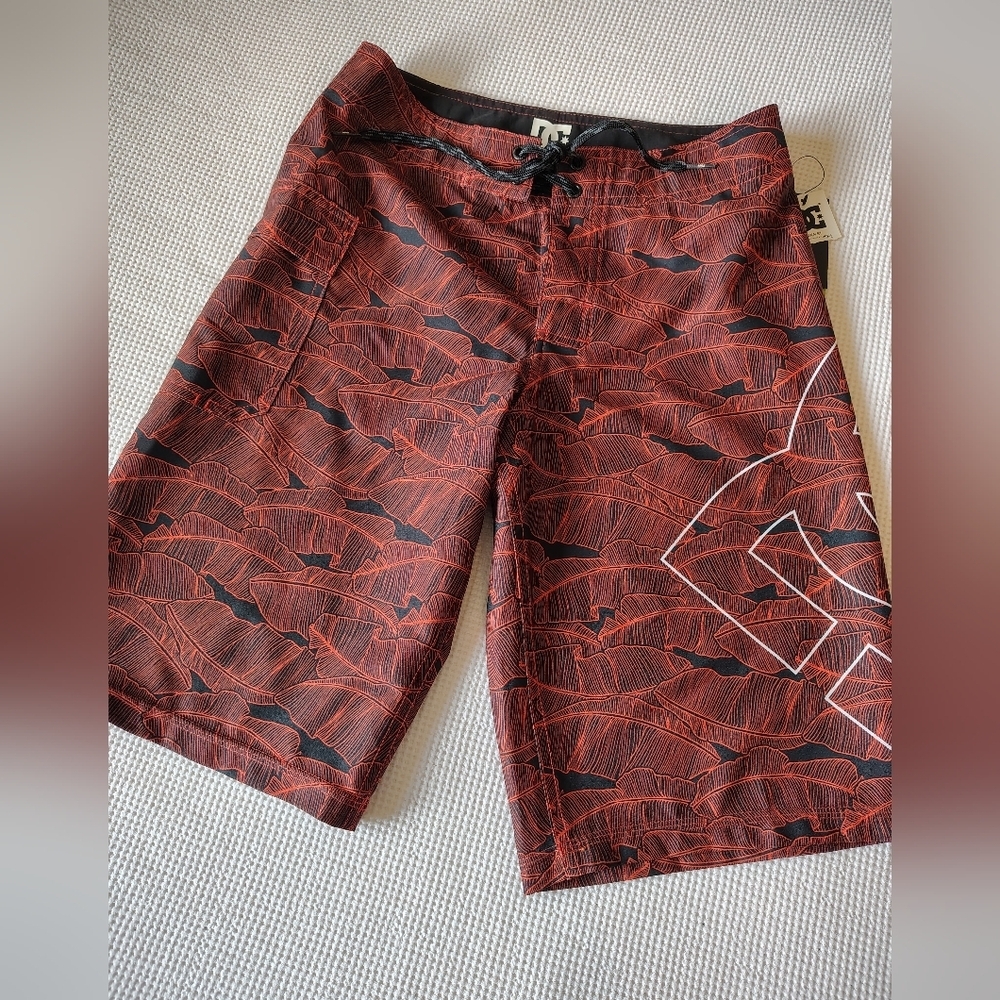 DC Red and Black Graphic Shorts Size 27